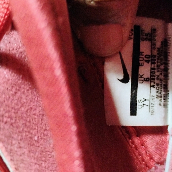 Nike Air Force 270 Youth Size 7 Red Croc Sneakers - Picture 12 of 13